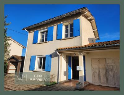 Maison - 80 m² - 5 pièces