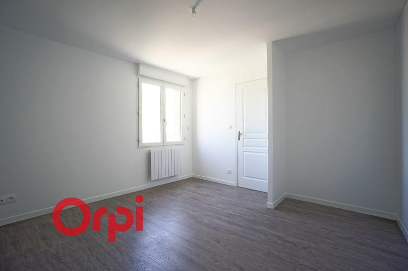 Appartement - 65 m² - 2 pièces