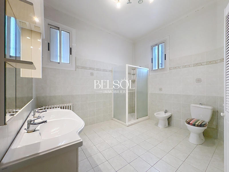 Maison ancienne - 110 m² - 4 pièces