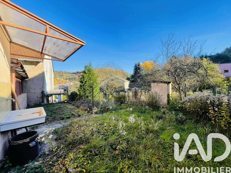 Maison - 143 m² - 9 pièces