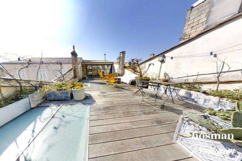 Maison - 250 m² - 7 pièces