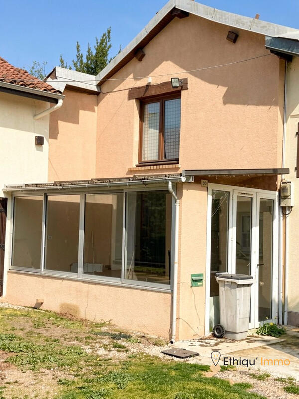 Maison - 70 m² - 3 pièces