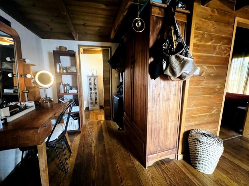 Villa - 185 m² - 9 pièces