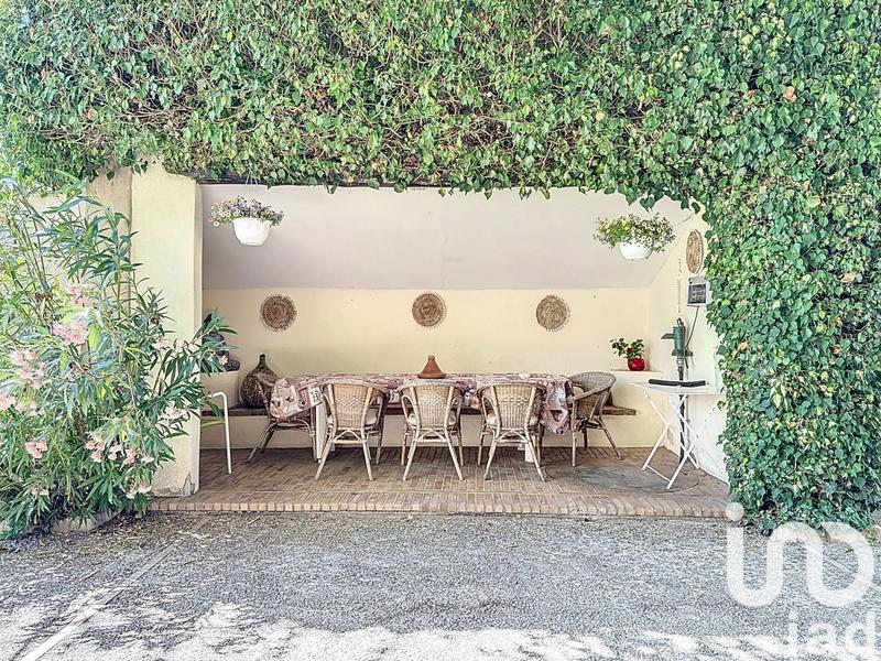 Maison de campagne - 250 m² - 10 pièces