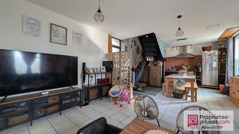 Maison - 85 m² - 4 pièces
