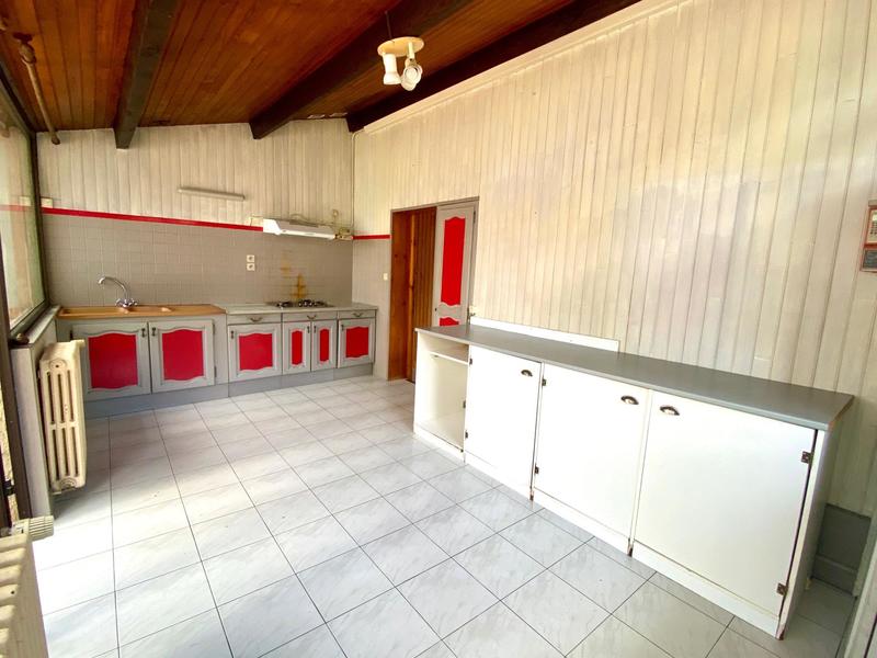 Maison - 143 m² - 7 pièces