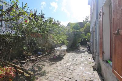 Maison - 174 m² - 25 pièces