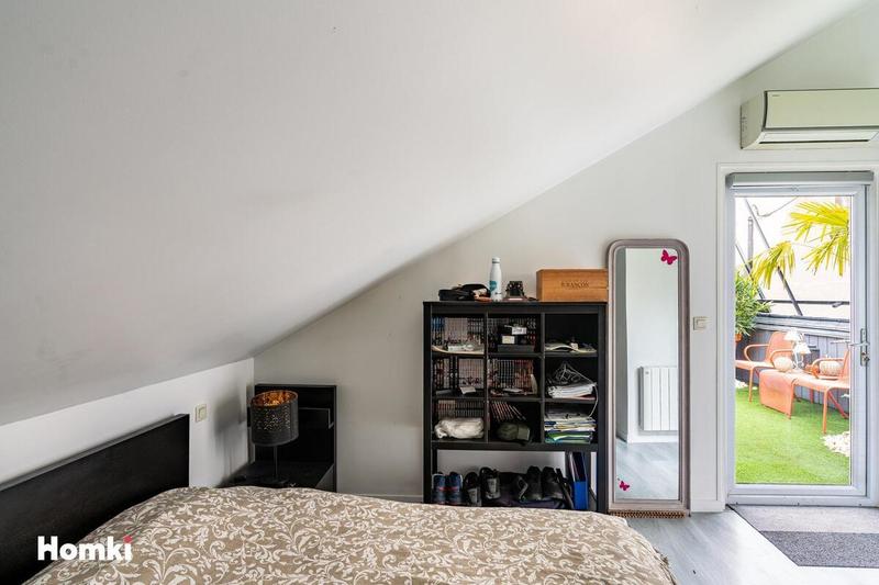 Maison - 180 m² - 6 pièces