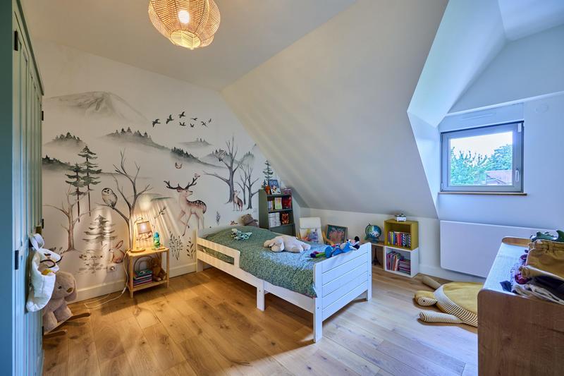 Maison - 240 m² - 7 pièces