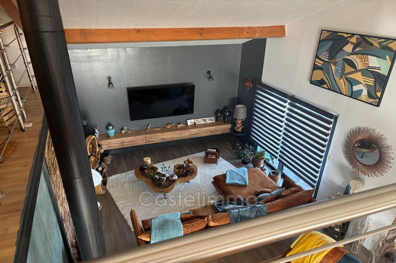 Villa - 200 m² - 4 pièces