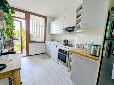 Appartement - 84 m² - 3 pièces