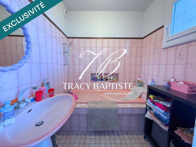 Maison - 140 m² - 7 pièces