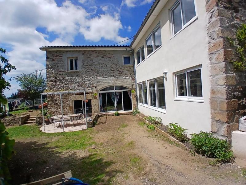 Maison - 161 m² - 6 pièces
