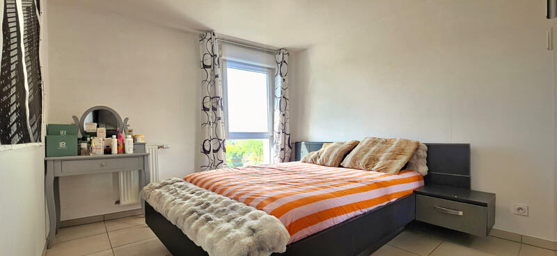 Appartement - 81 m² - 4 pièces