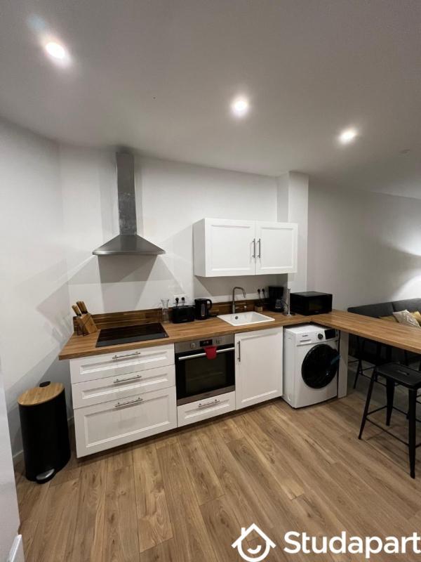 Chambre - 14 m² - 1 pièce