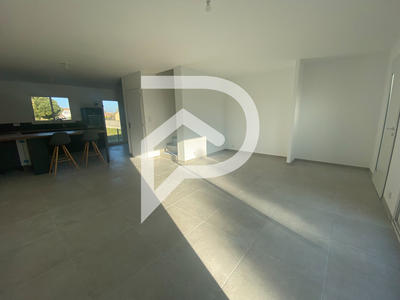 Maison - 91 m² - 4 pièces