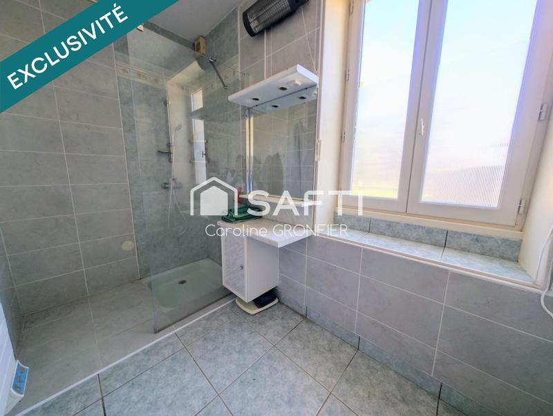 Maison - 210 m² - 10 pièces