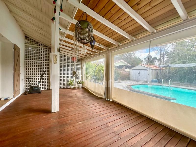 Maison - 104 m² - 4 pièces