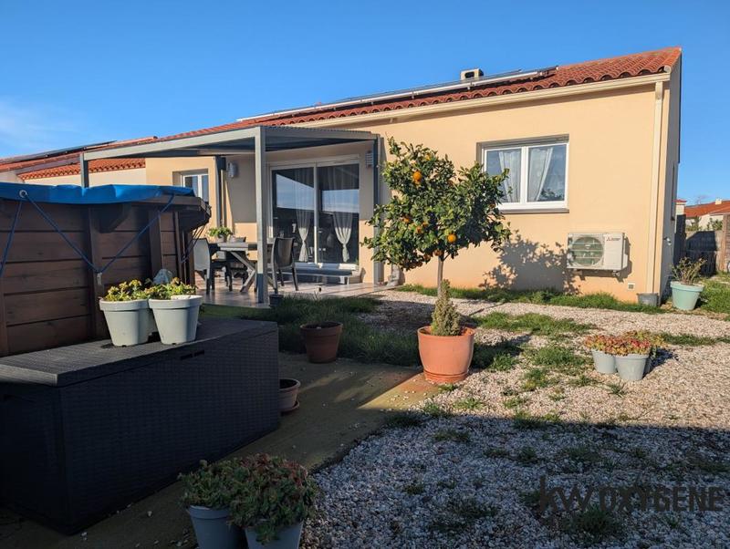 Maison - 80 m² - 4 pièces