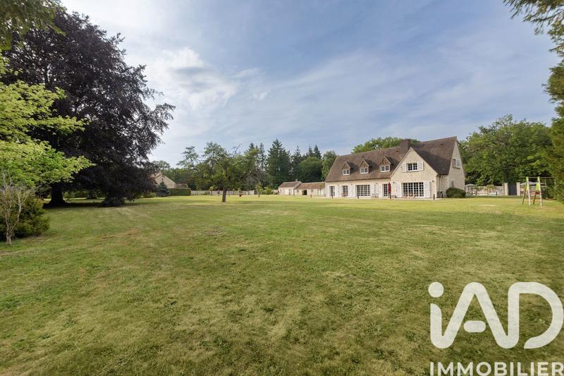 Maison - 800 m² - 22 pièces