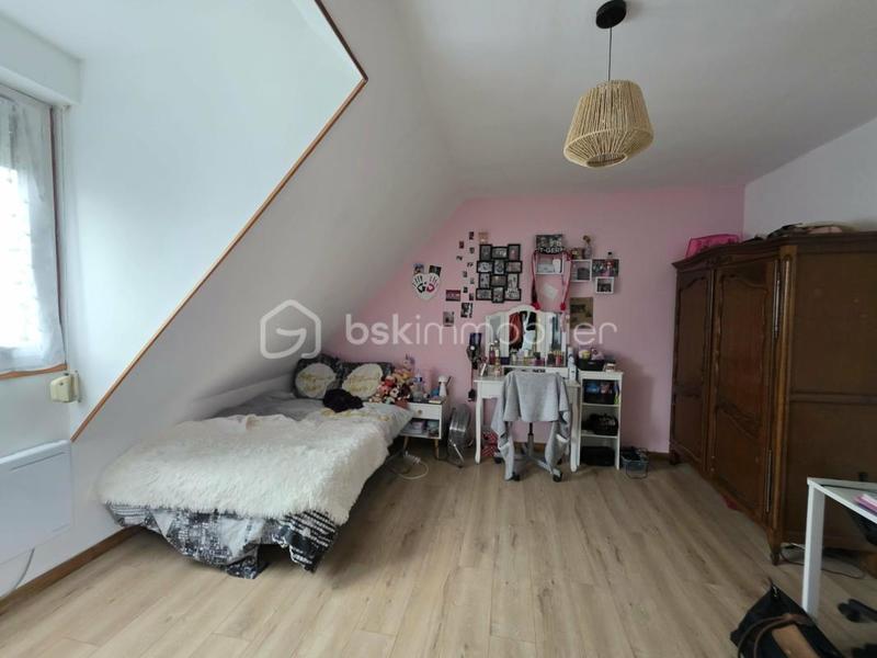 Pavillon - 130 m² - 6 pièces