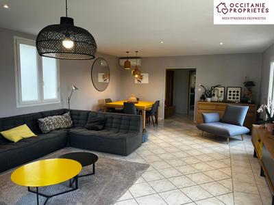 Villa - 270 m² - 8 pièces