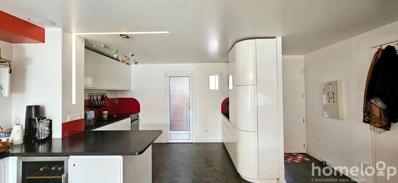 Maison - 95 m² - 5 pièces