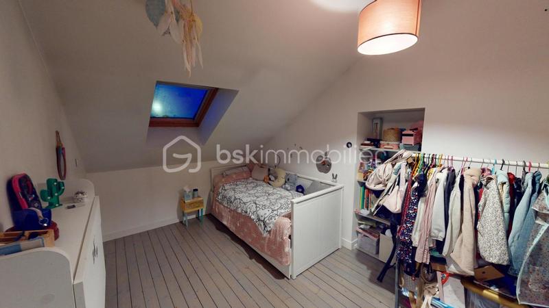 Maison - 121 m² - 5 pièces