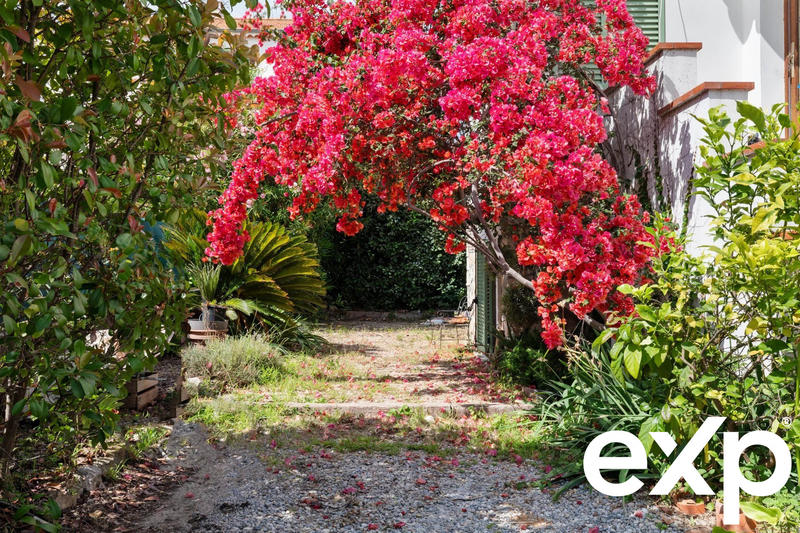 Maison traditionnelle - 155 m² - 6 pièces