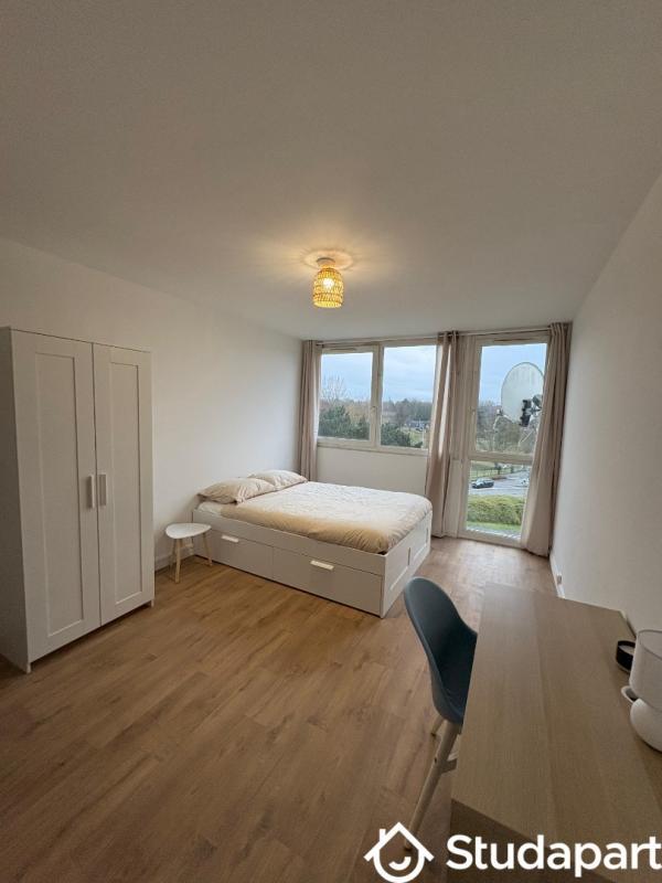 Chambre - 12 m² - 1 pièce