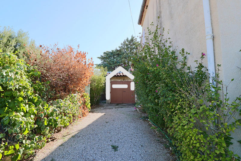 Villa - 140 m² - 8 pièces