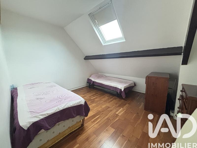 Maison - 151 m² - 7 pièces