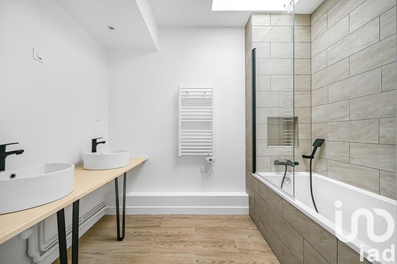 Appartement - 122 m² - 5 pièces