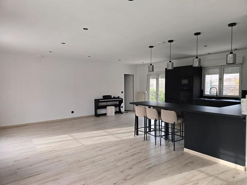 Maison - 100 m² - 5 pièces