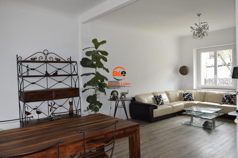 Maison - 182 m² - 6 pièces