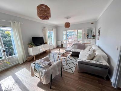 Appartement - 110 m² - 4 pièces