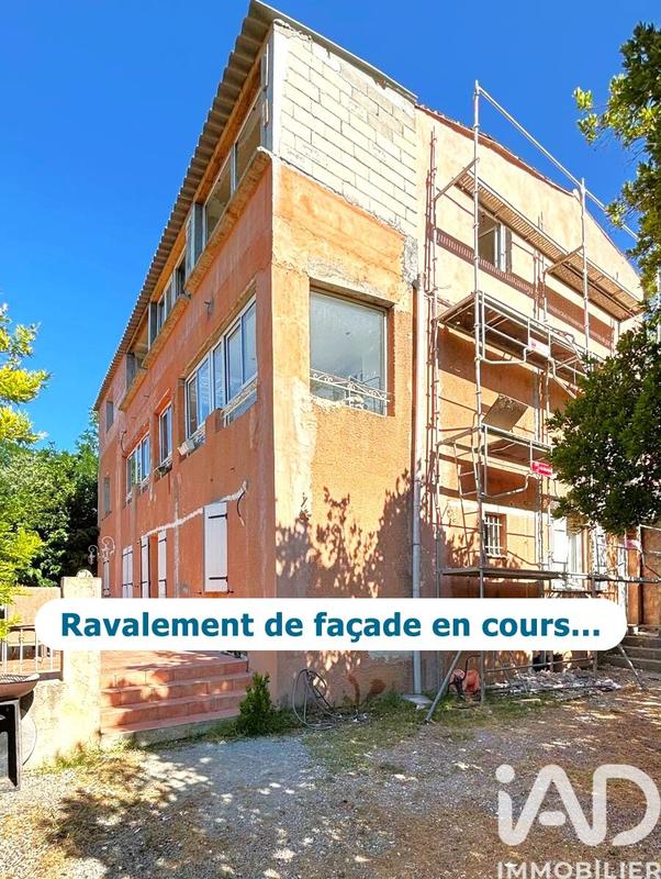 Maison - 485 m² - 27 pièces