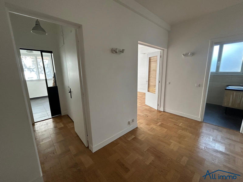 Appartement - 69 m² - 3 pièces
