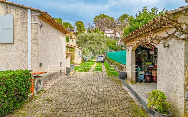 Villa - 120 m² - 5 pièces