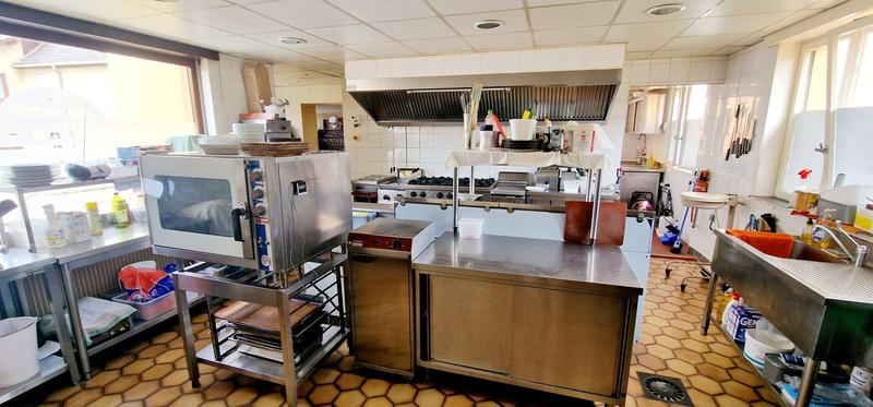 Fonds de commerce - Hôtellerie / Restauration - 226 m²