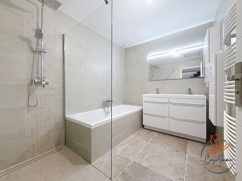 Appartement - 140 m² - 4 pièces