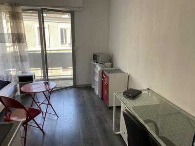 Studio - 21 m² - 1 pièce