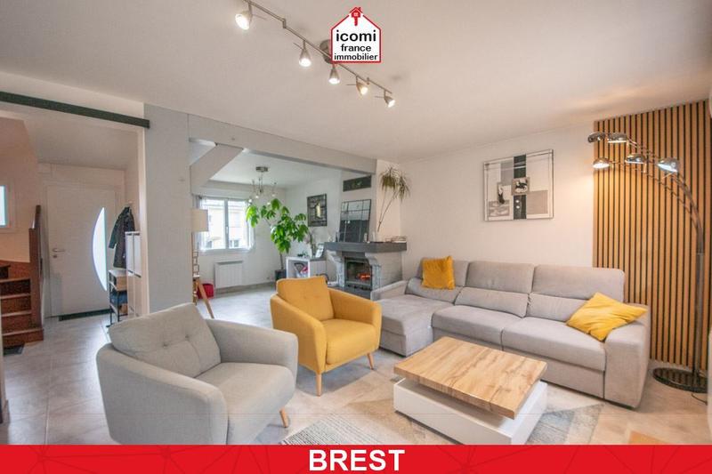 Maison - 110 m² - 5 pièces