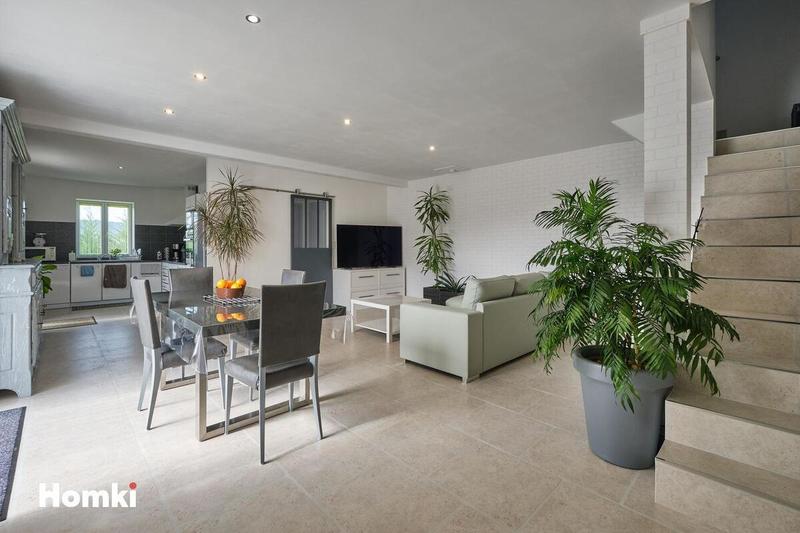 Maison en pierre - 154 m² - 5 pièces