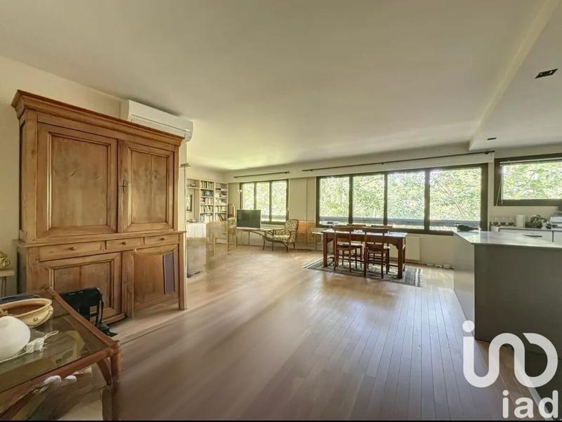 Appartement - 95 m² - 3 pièces