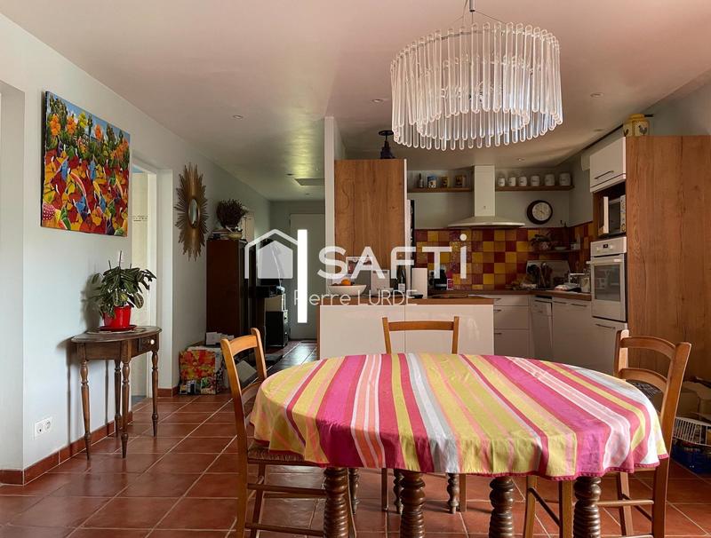 Maison - 88 m² - 4 pièces