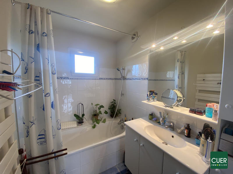 Appartement - 83 m² - 4 pièces