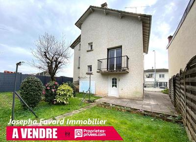 Maison - 105 m² - 6 pièces