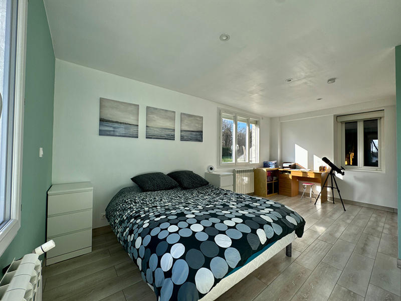 Maison - 200 m² - 7 pièces