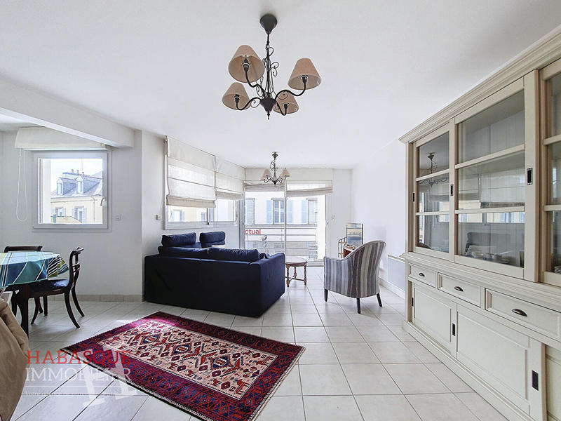 Appartement - 67 m² - 3 pièces